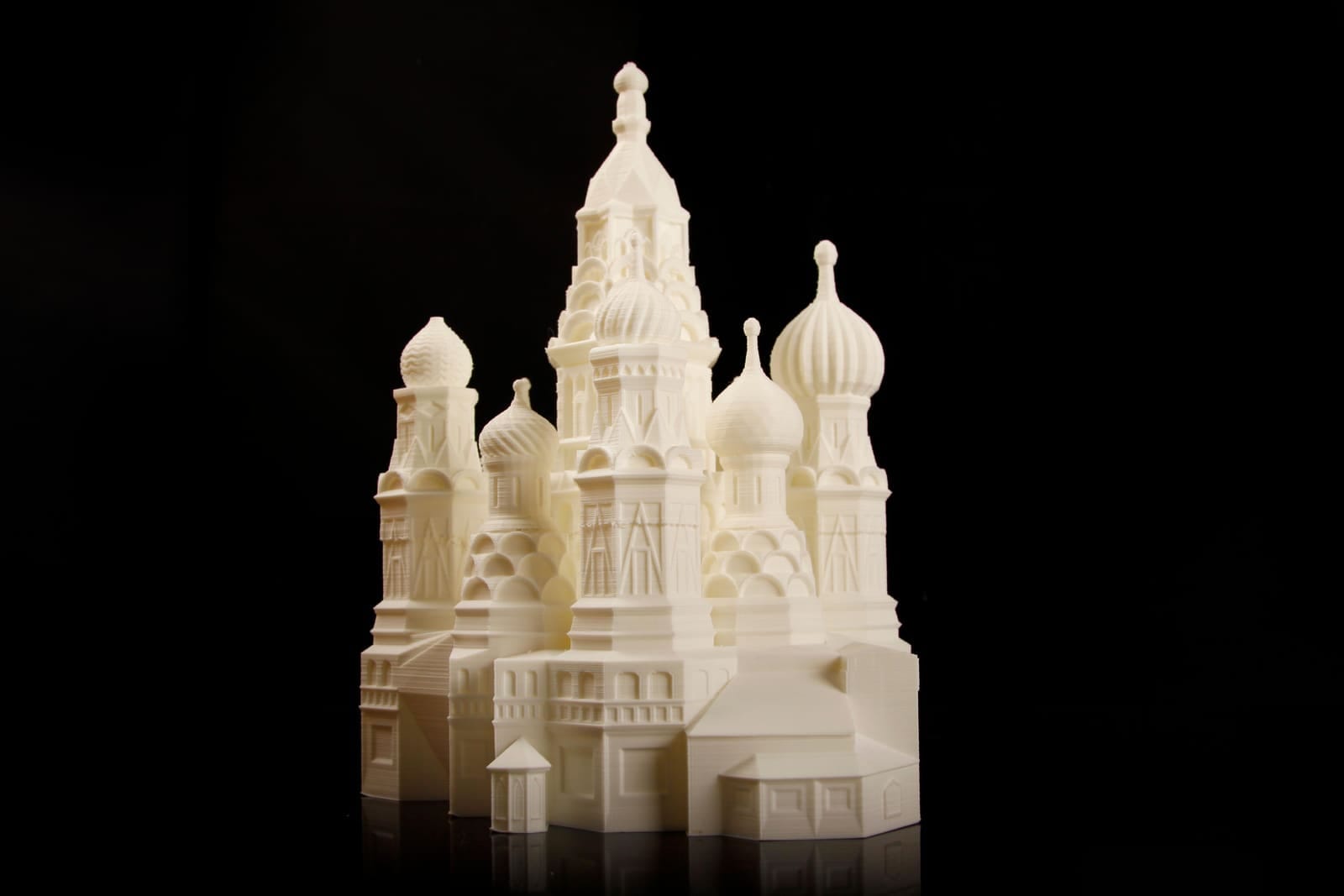 Industrial 3D printer producing prototype parts